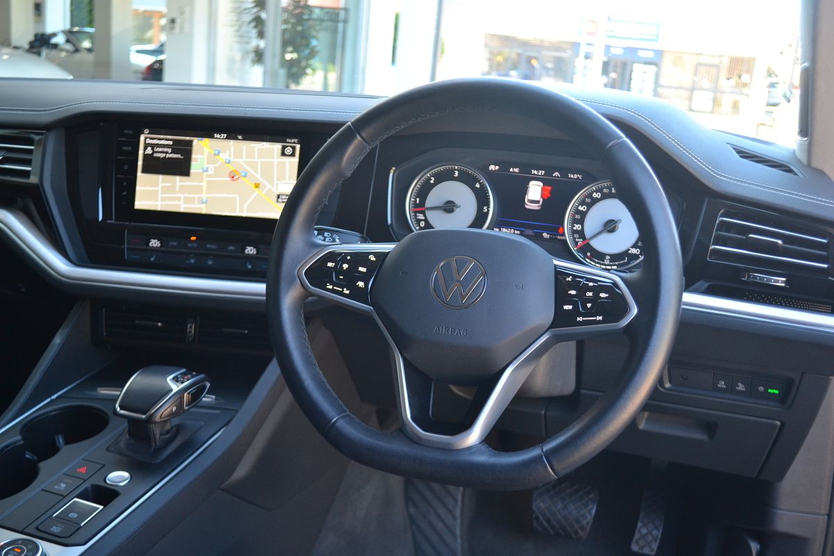 2022 Volkswagen Touareg 170TDI CR