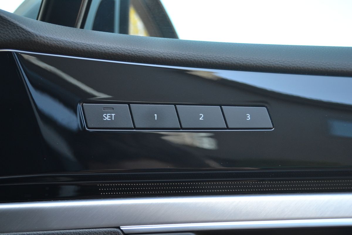 2022 Volkswagen Touareg 170TDI CR