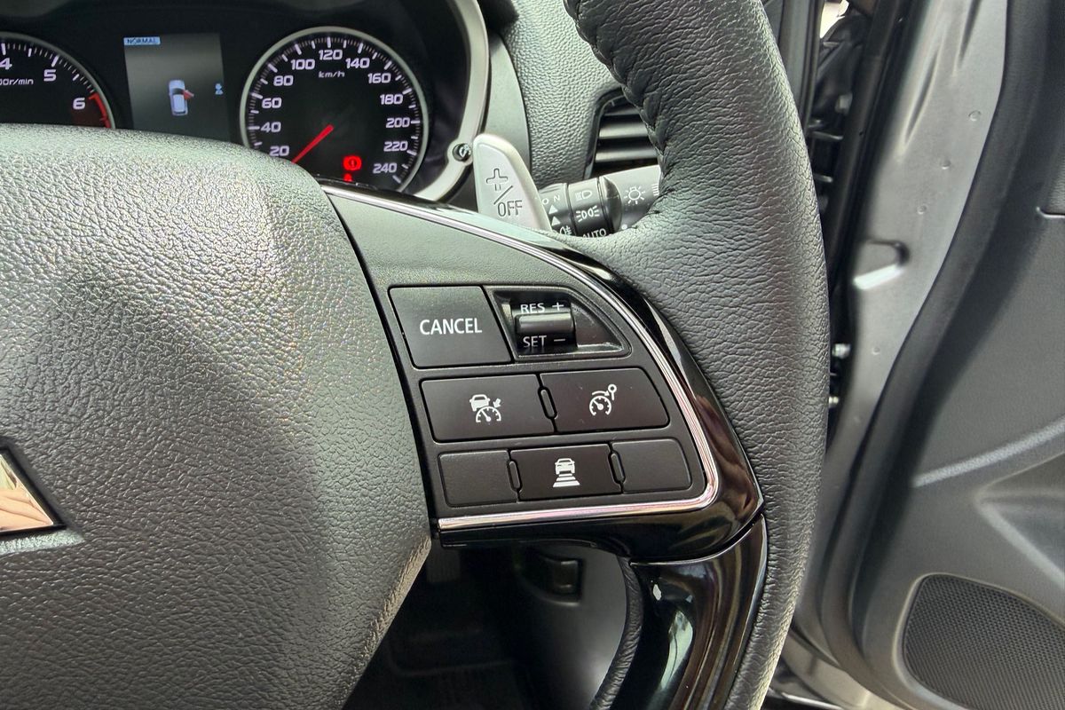 2022 Mitsubishi Eclipse Cross Exceed YB