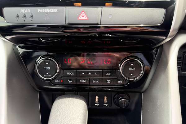 2022 Mitsubishi Eclipse Cross Exceed YB