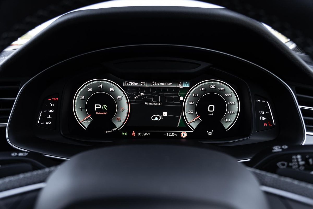 2024 Audi Q7 55 TFSI S line 4M