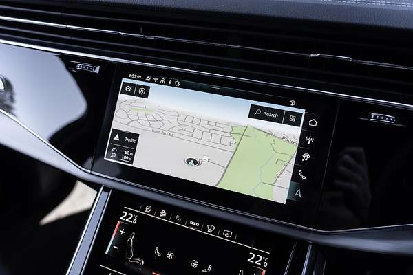 2024 Audi Q7 55 TFSI S line 4M