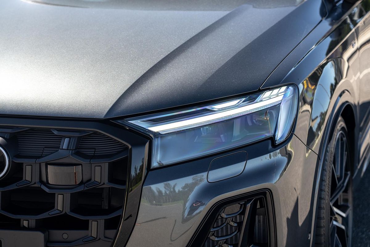 2024 Audi Q7 55 TFSI S line 4M