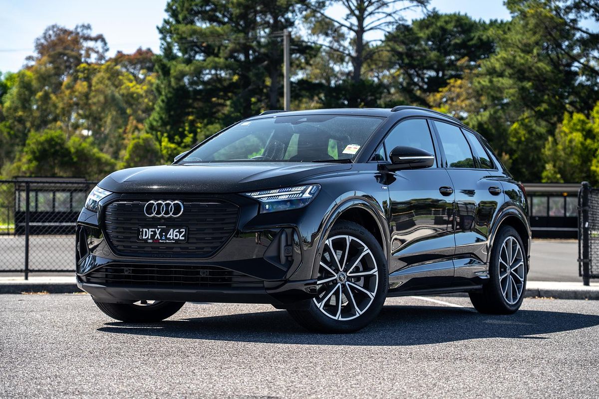 2024 Audi Q4 e-tron 55 F4