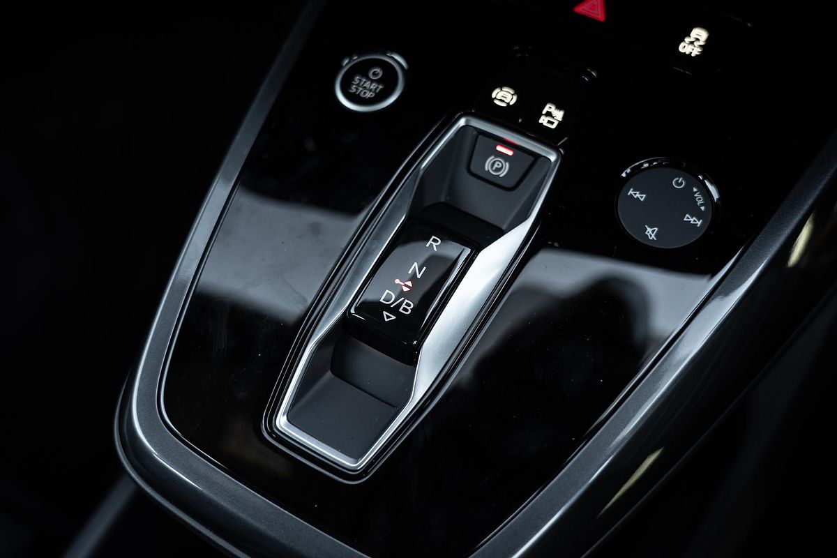 2024 Audi Q4 e-tron 55 F4