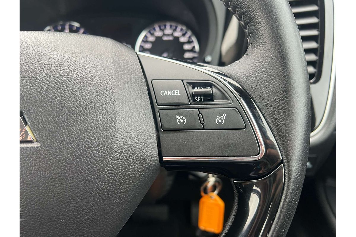 2020 Mitsubishi Outlander ES ZL