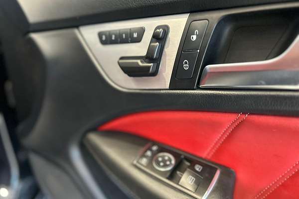 2012 Mercedes-Benz C-Class C63 AMG Performance Package C204