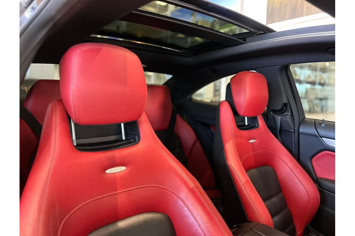 2012 Mercedes-Benz C-Class C63 AMG Performance Package C204