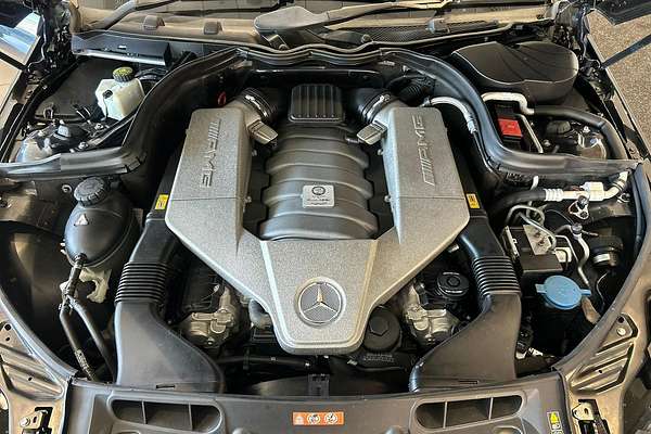 2012 Mercedes-Benz C-Class C63 AMG Performance Package C204