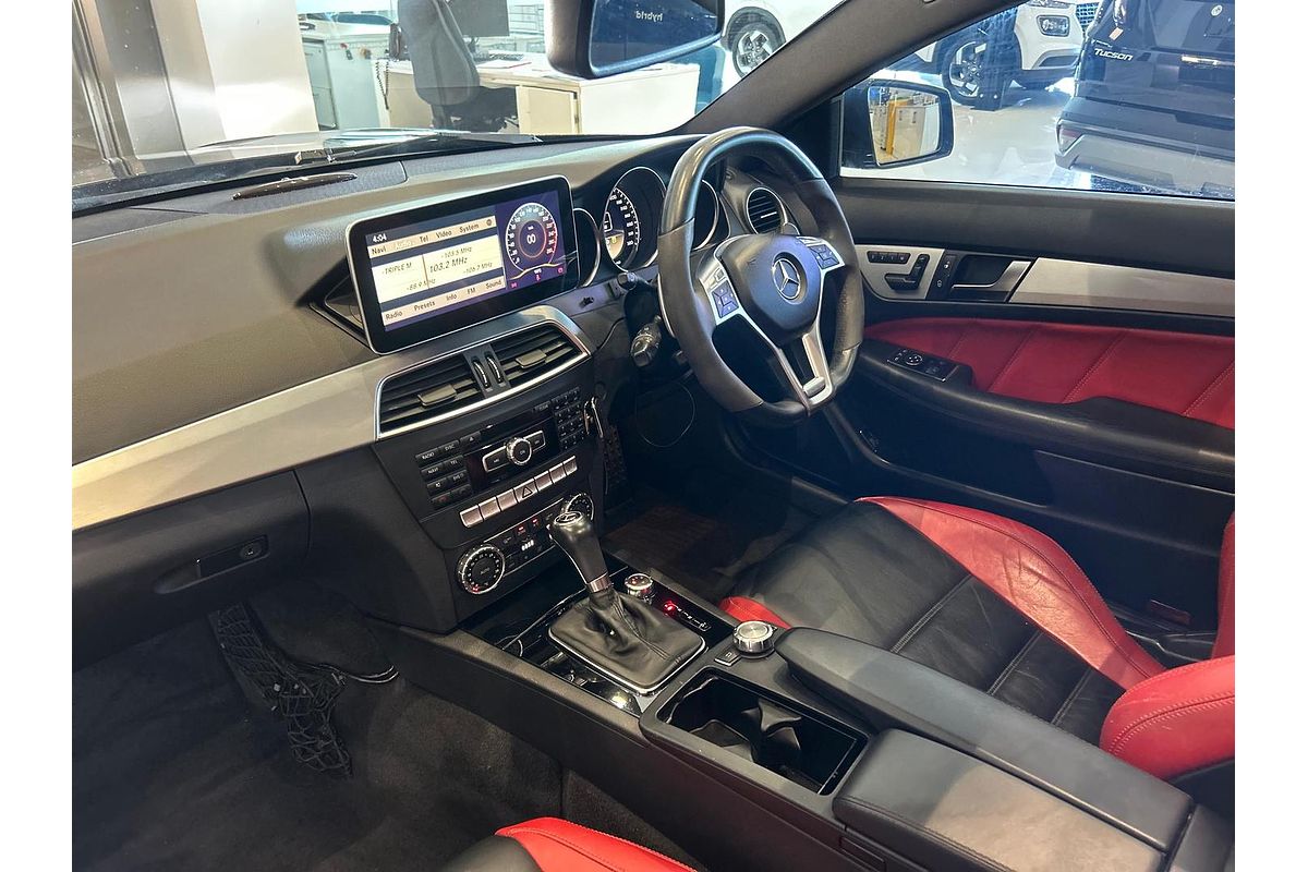 2012 Mercedes-Benz C-Class C63 AMG Performance Package C204