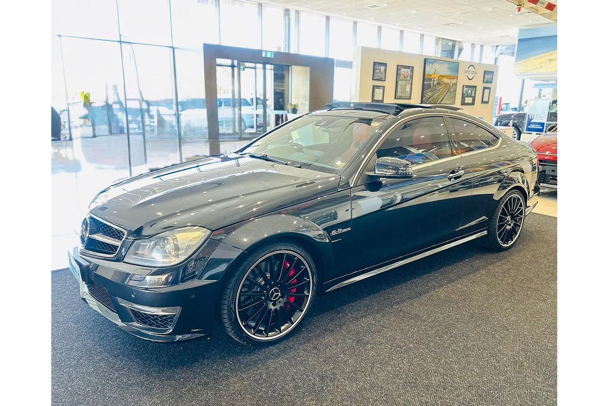 2012 Mercedes-Benz C-Class C63 AMG Performance Package C204