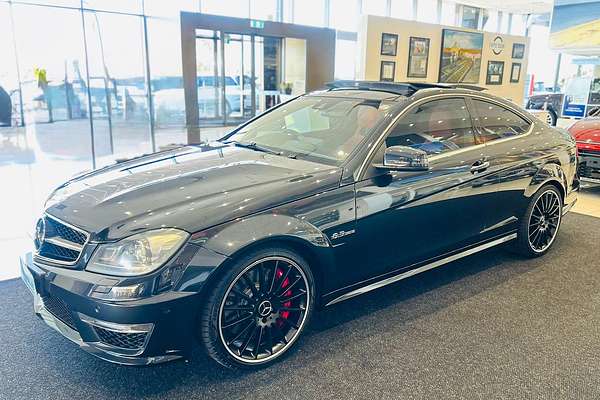 2012 Mercedes-Benz C-Class C63 AMG Performance Package C204
