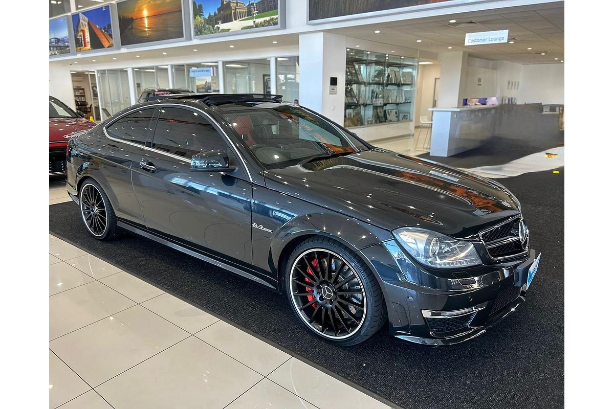 2012 Mercedes-Benz C-Class C63 AMG Performance Package C204