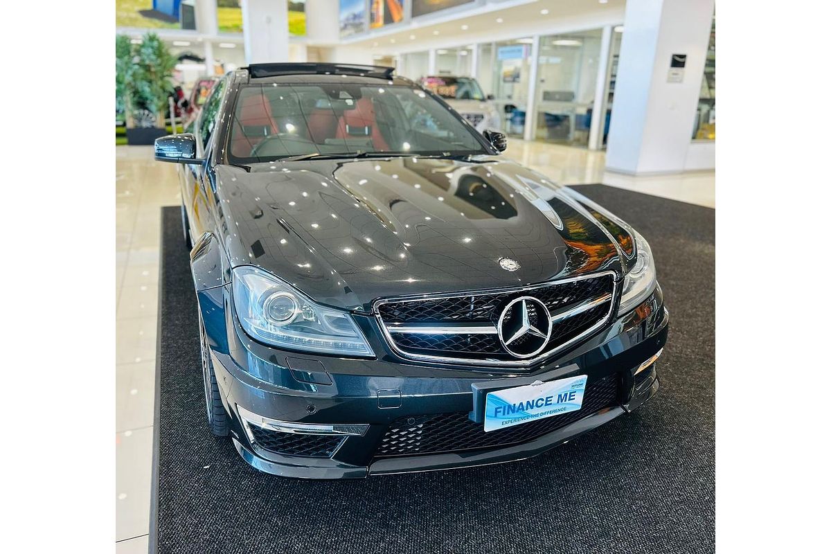 2012 Mercedes-Benz C-Class C63 AMG Performance Package C204