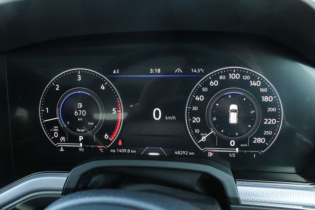 2022 Volkswagen Touareg 210TDI R-Line CR