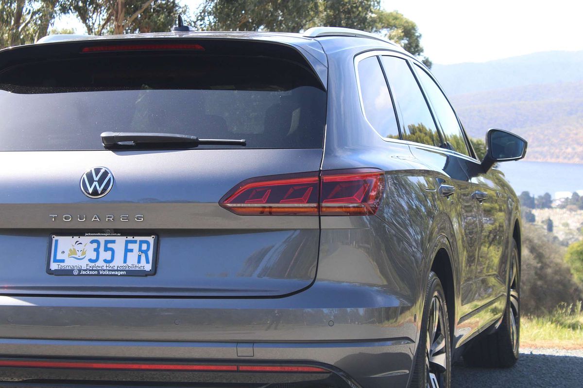 2022 Volkswagen Touareg 210TDI R-Line CR