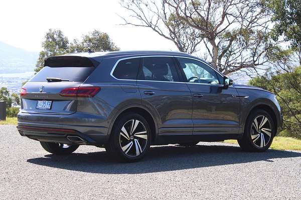 2022 Volkswagen Touareg 210TDI R-Line CR