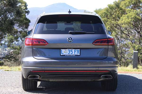 2022 Volkswagen Touareg 210TDI R-Line CR