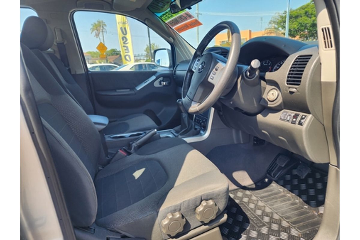 2010 Nissan Navara ST-X D40 4X4