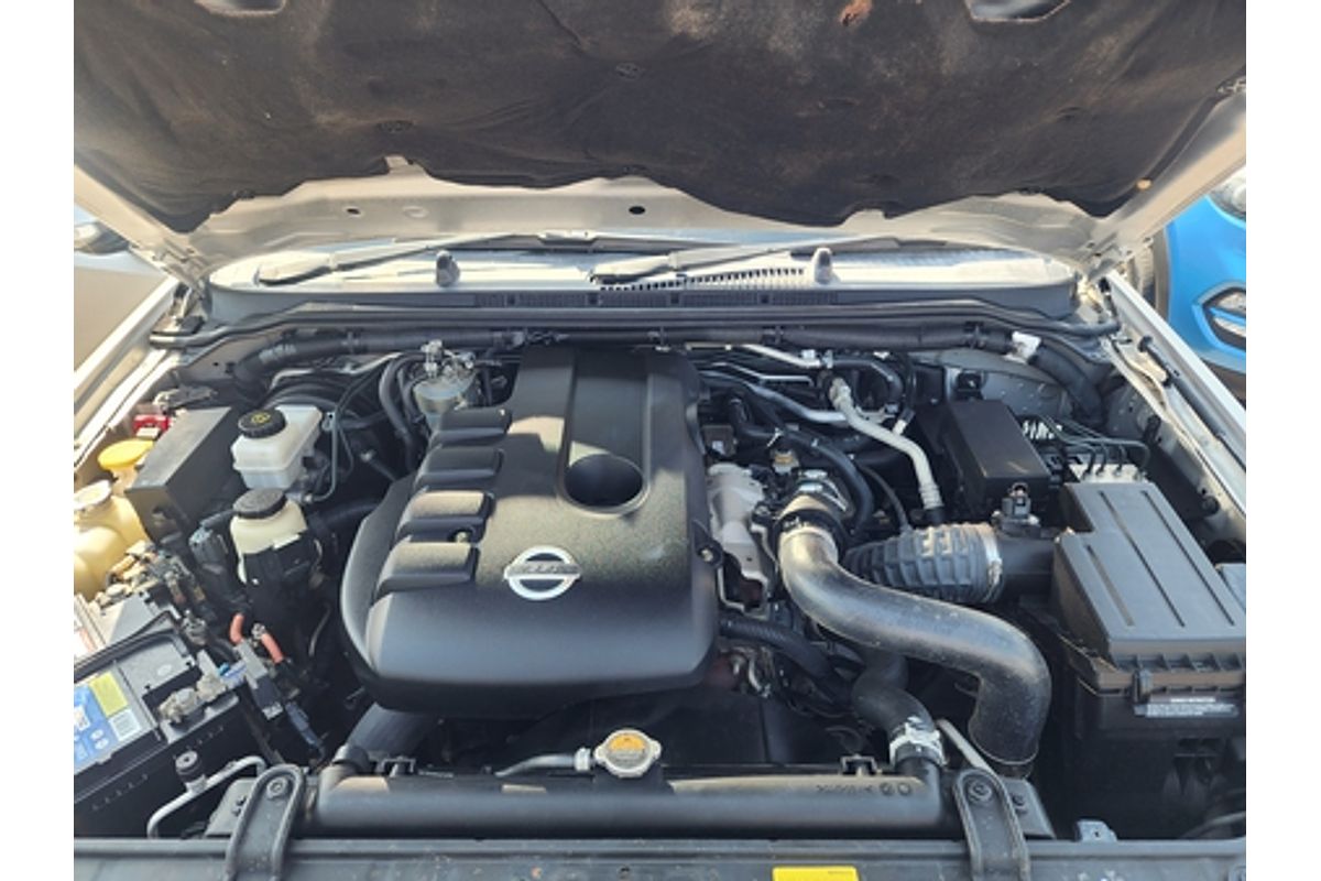 2010 Nissan Navara ST-X D40 4X4