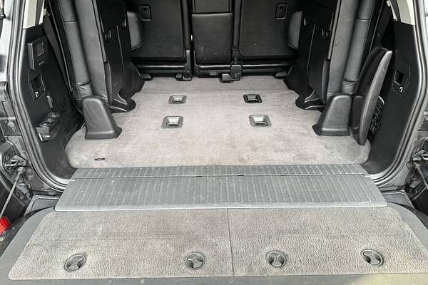 2013 Toyota Landcruiser Sahara VDJ200R