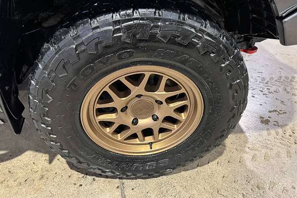 2013 Toyota Landcruiser Sahara VDJ200R