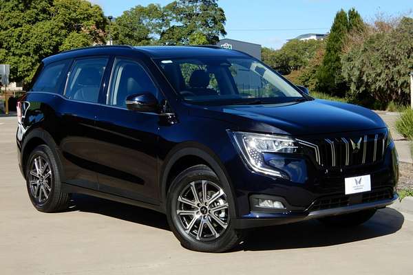 2025 Mahindra XUV700 AX7L