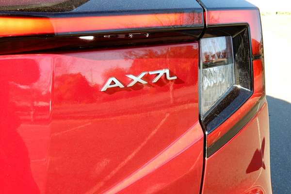 2025 Mahindra XUV 3XO AX7L