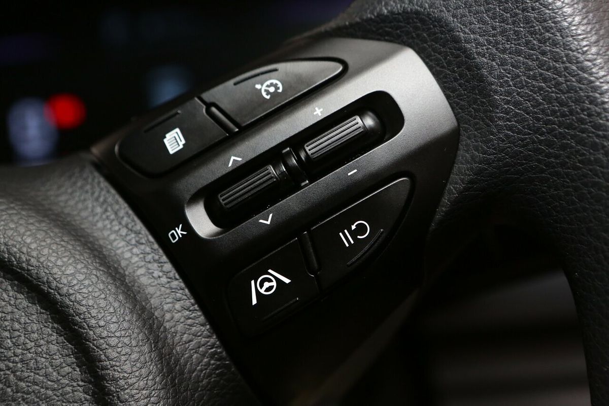 2024 Kia Stonic S YB