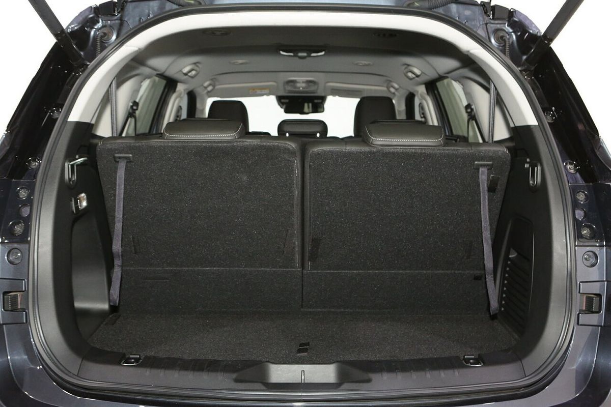 2024 Isuzu MU-X LS-T