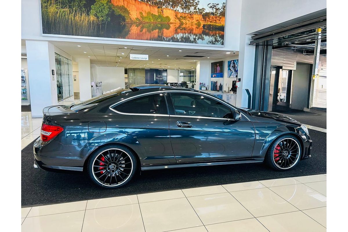 2012 Mercedes-Benz C-Class C63 AMG Performance Package C204