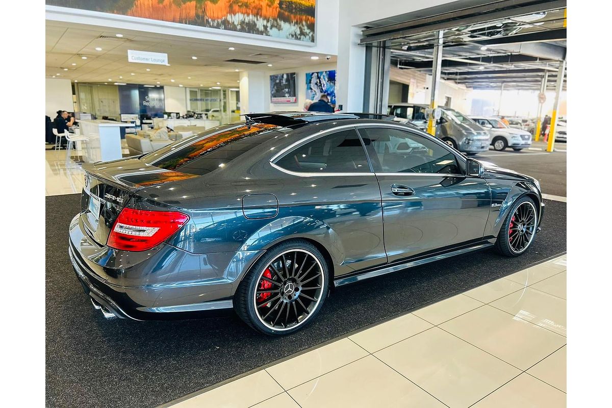 2012 Mercedes-Benz C-Class C63 AMG Performance Package C204