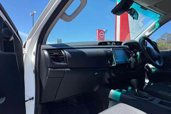 2021 Toyota Hilux SR GUN126R 4X4