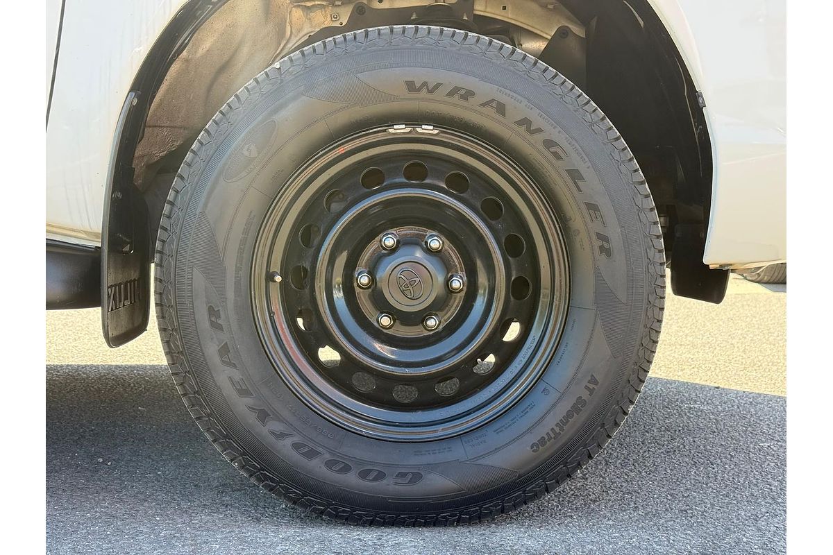 2021 Toyota Hilux SR GUN126R 4X4