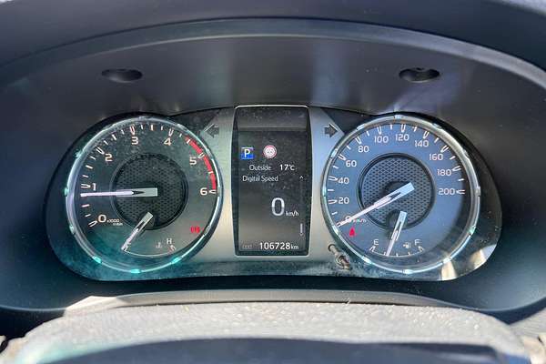 2021 Toyota Hilux SR GUN126R 4X4