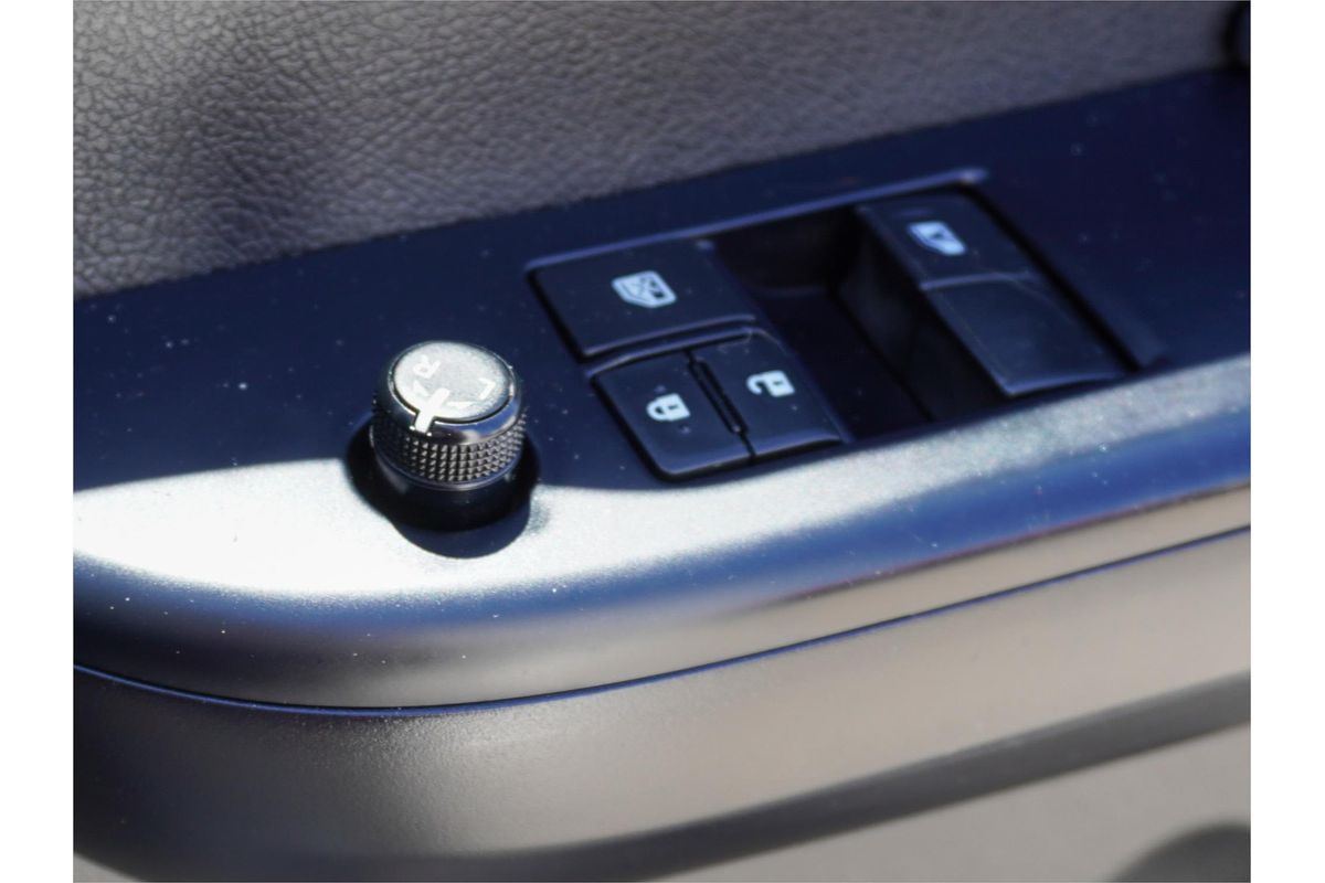 2018 Toyota Hilux Workmate GUN122R Rear Wheel Drive