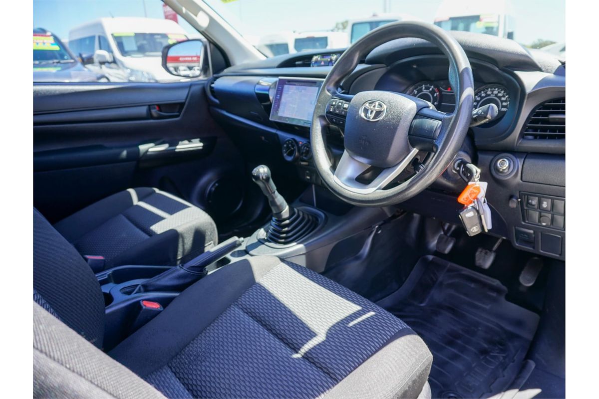 2018 Toyota Hilux Workmate GUN122R Rear Wheel Drive