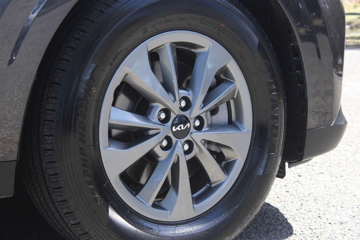 2023 Kia Carnival S KA4