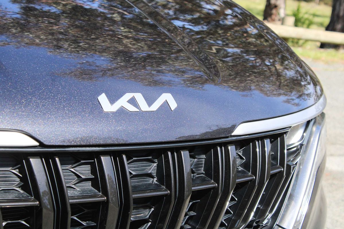 2023 Kia Carnival S KA4