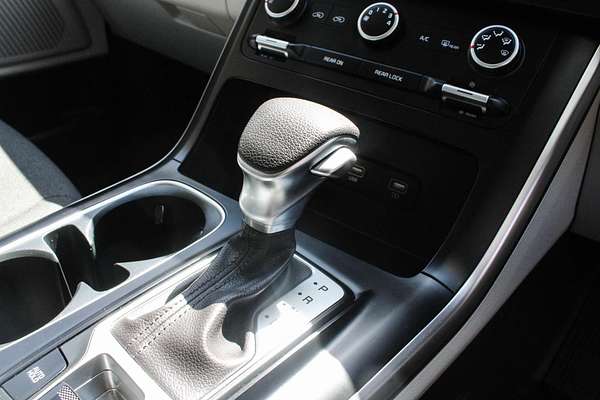 2023 Kia Carnival S KA4