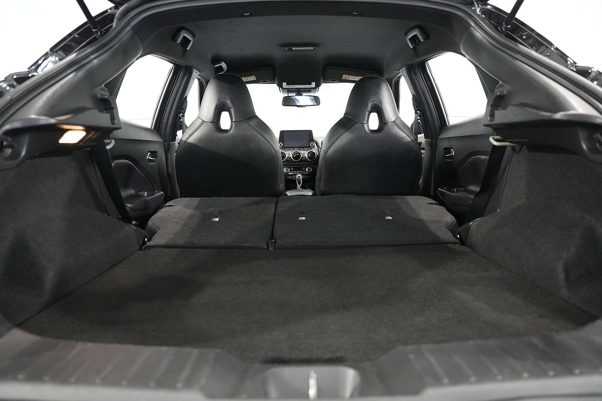 2023 Nissan JUKE ST-L F16