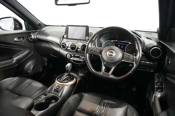 2023 Nissan JUKE ST-L F16