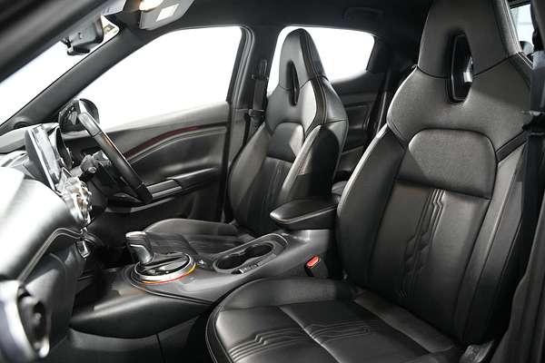 2023 Nissan JUKE ST-L F16