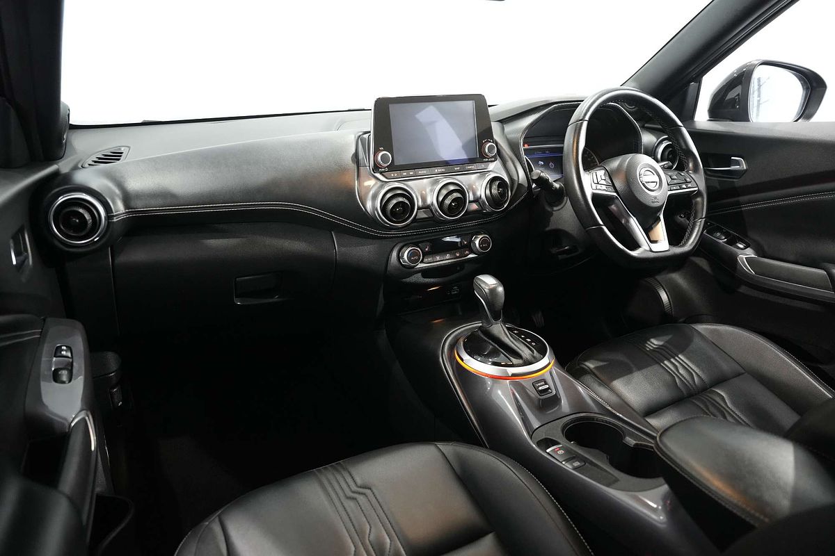 2023 Nissan JUKE ST-L F16