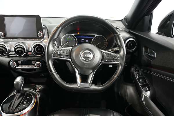 2023 Nissan JUKE ST-L F16