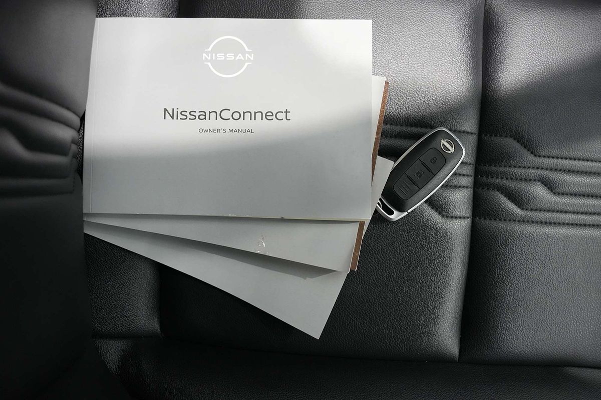 2023 Nissan JUKE ST-L F16