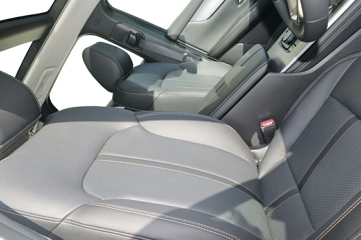 2025 Mazda CX-60 D50e GT KH Series