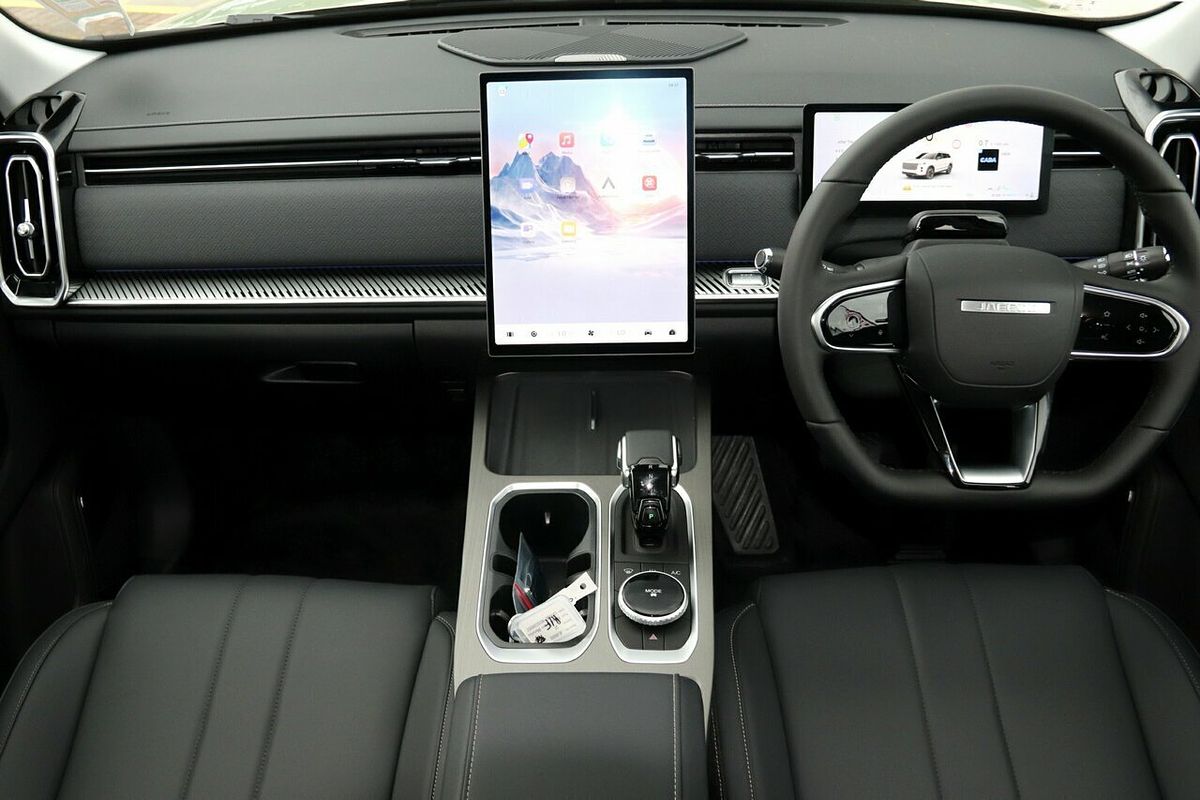 2025 Jaecoo J7 Track