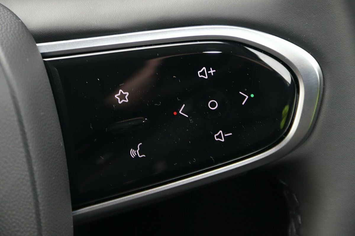 2025 Jaecoo J7 Track