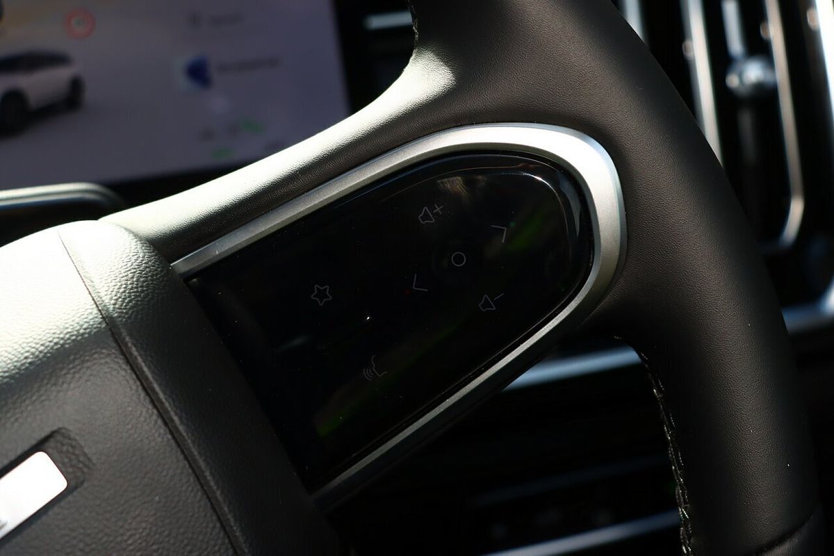 2025 Jaecoo J7 SHS Summit